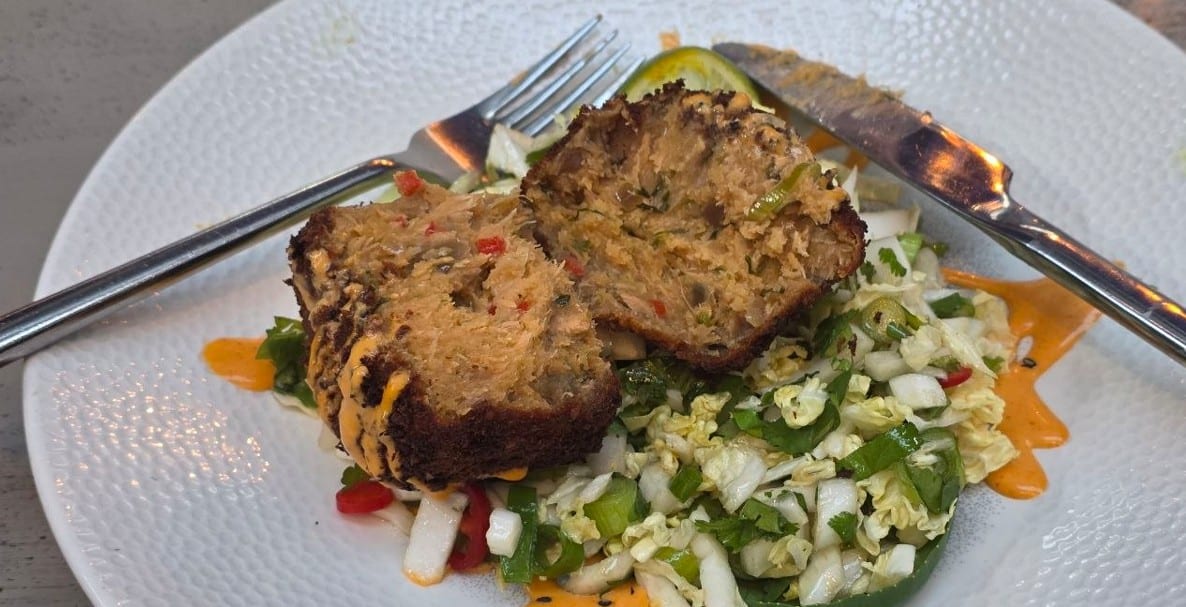 Fish Cake plate-up close.